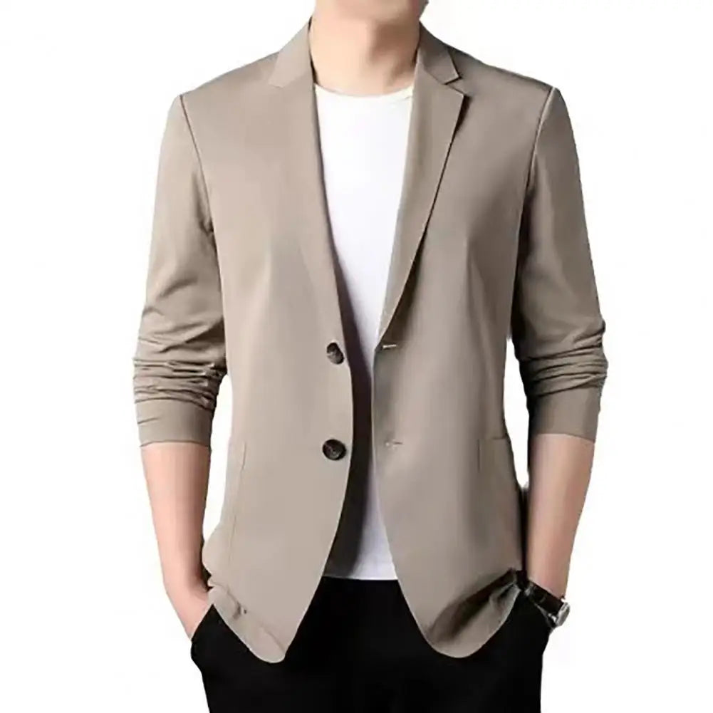 DOUBLE-BUTTON BUSINESS BLAZER