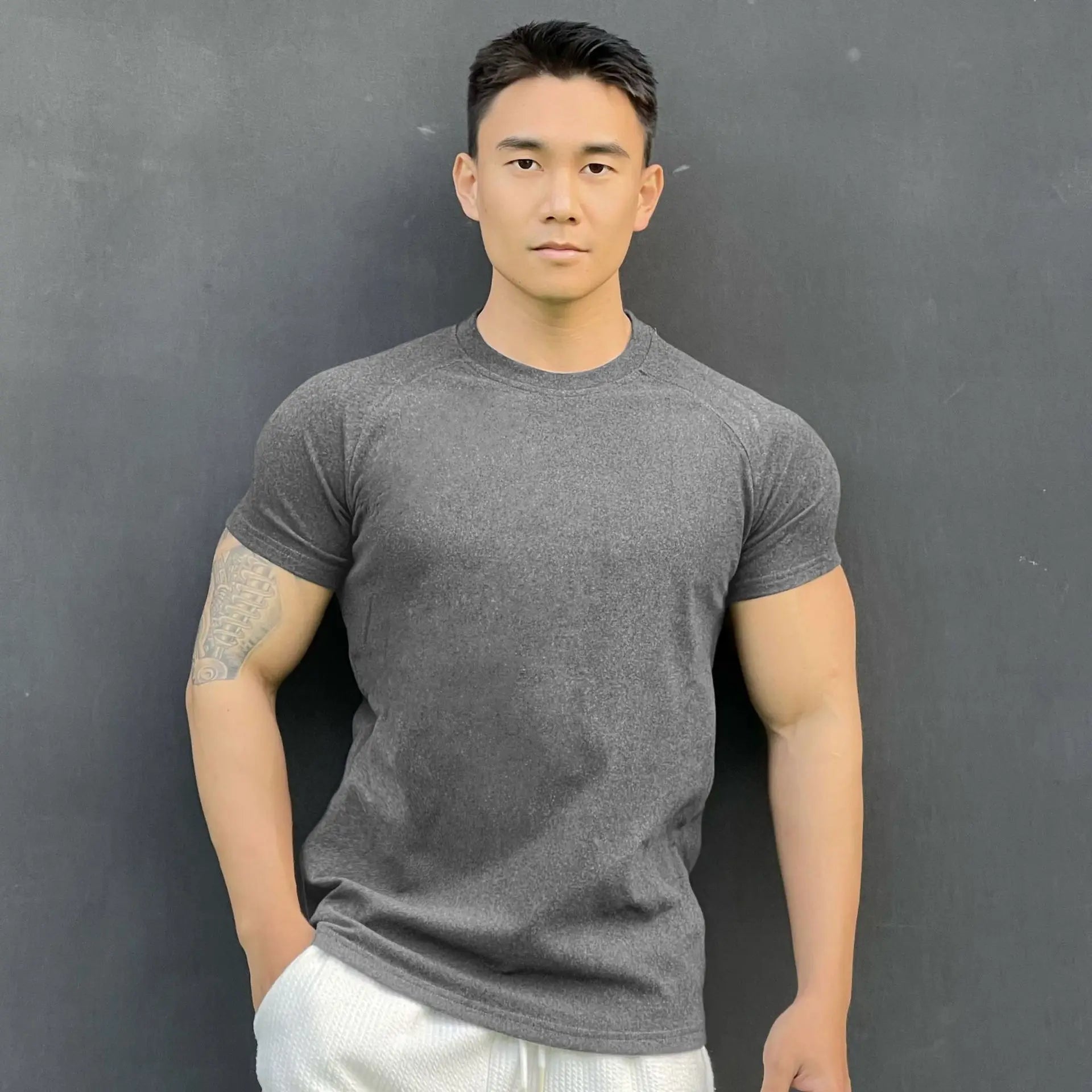 VELVET SPORTS SHORT-SLEEVE TEE