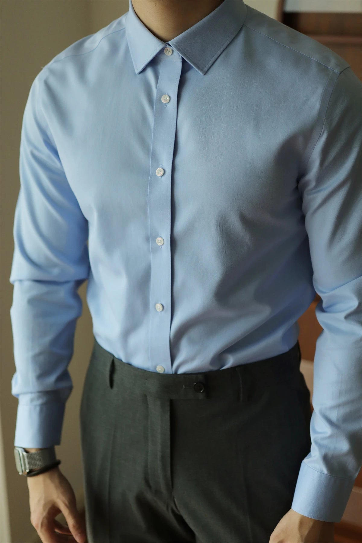 WRINKLE-FREE SLIM FIT LONG-SLEEVE SHIRT