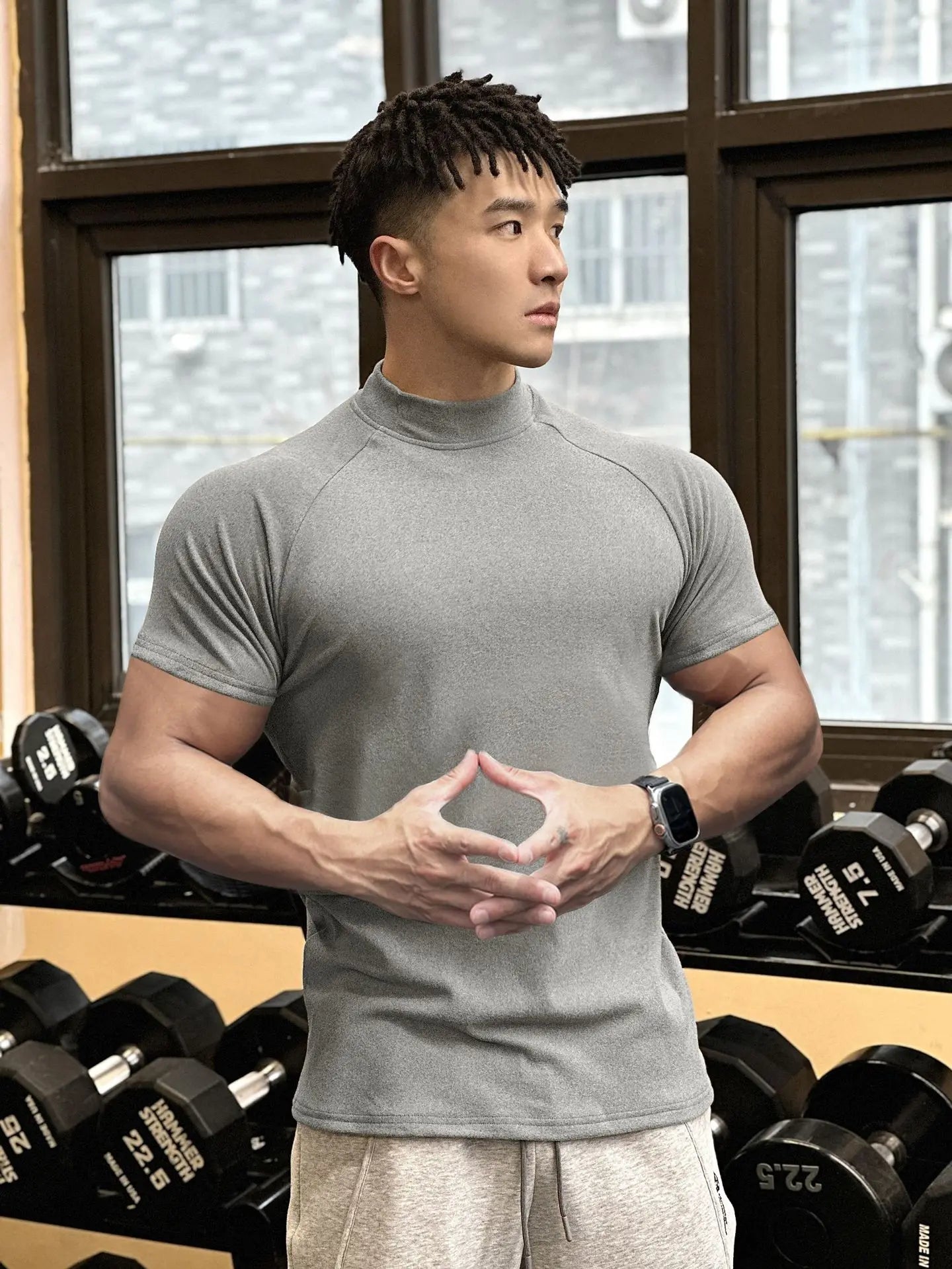 VELVET SPORTS SHORT-SLEEVE TEE