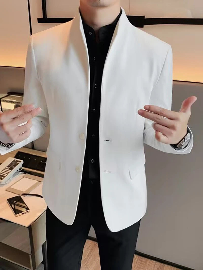 SINGLE-BREASTED WHITE & BLACK BLAZER