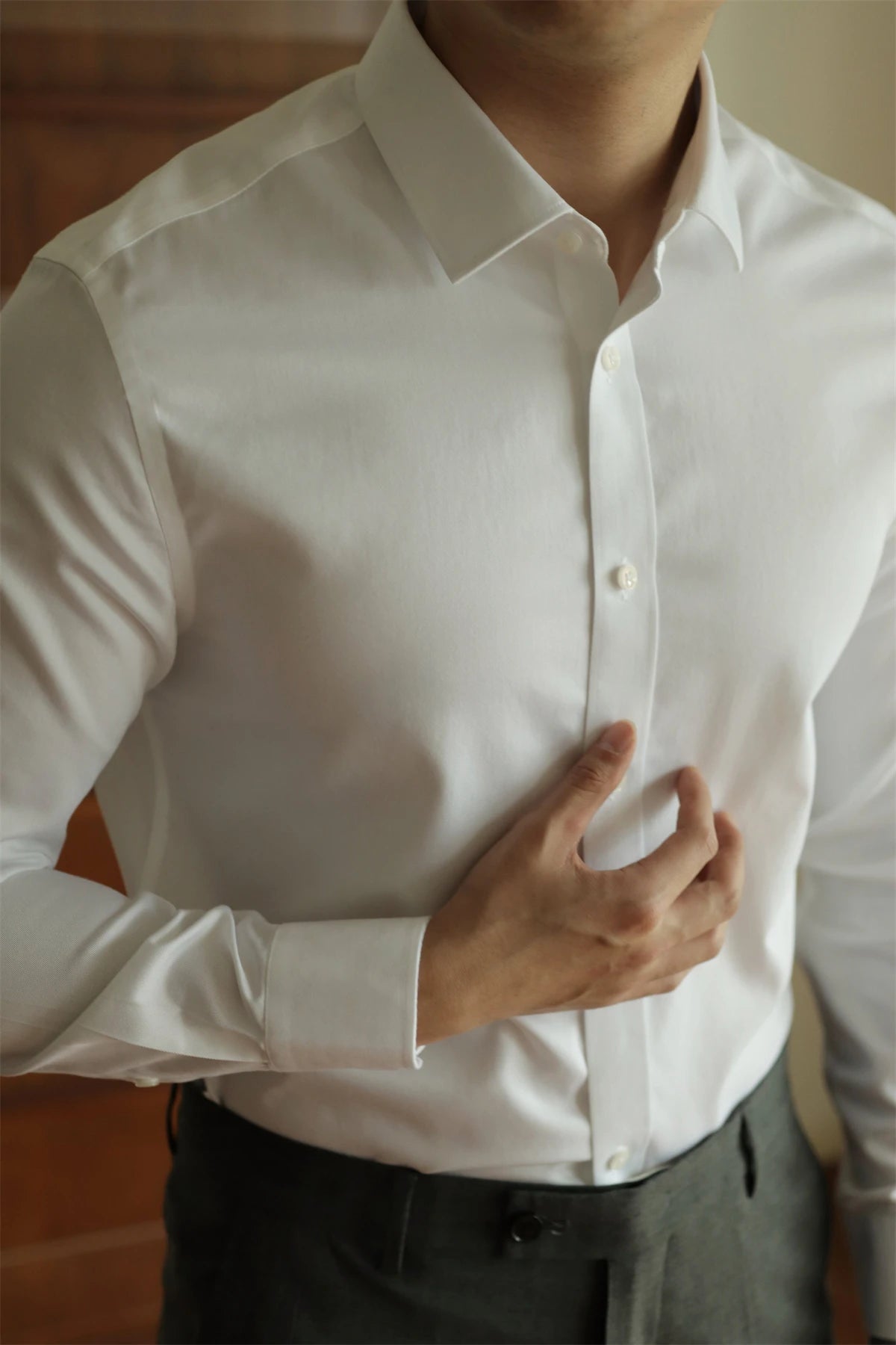 WRINKLE-FREE SLIM FIT LONG-SLEEVE SHIRT