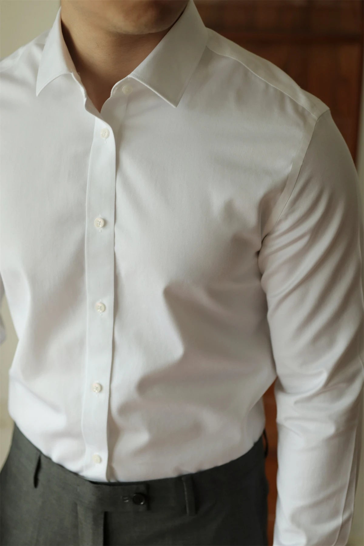 WRINKLE-FREE SLIM FIT LONG-SLEEVE SHIRT