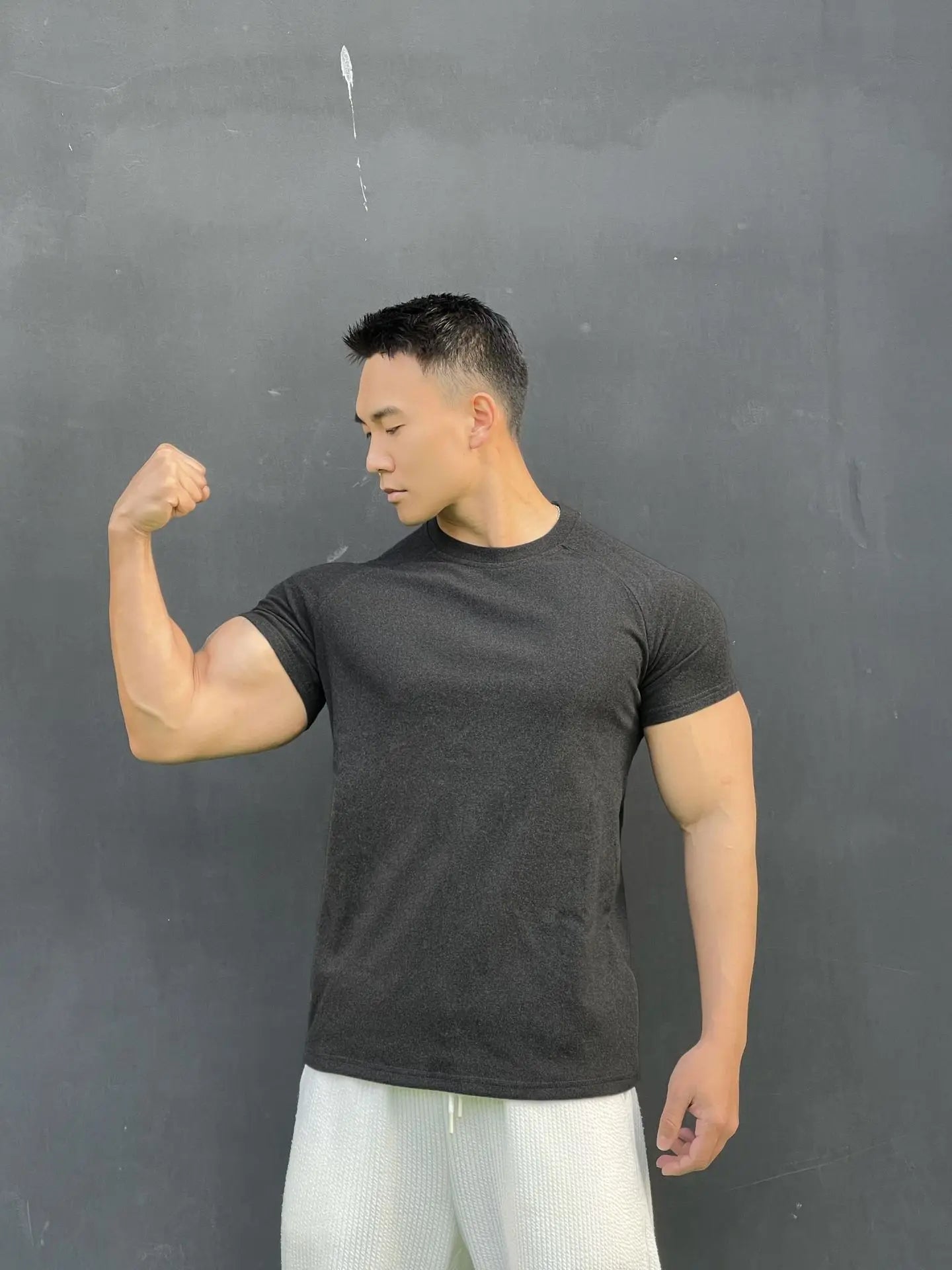 VELVET SPORTS SHORT-SLEEVE TEE